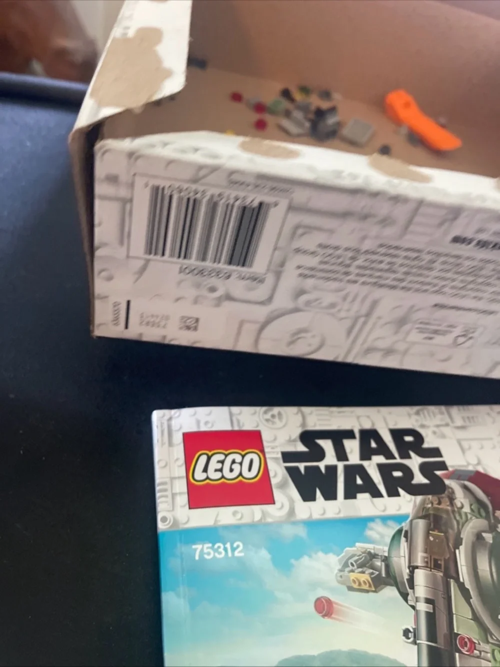 LEGO Star Wars: Boba Fett's Starship (75312) - Picture 8 of 11